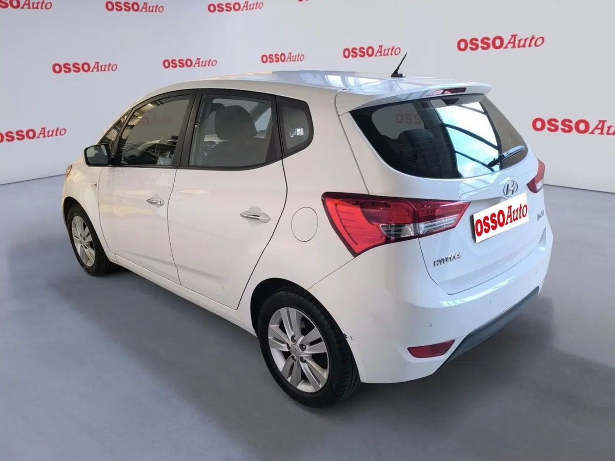 Hyundai ix20 usata a Udine (4)