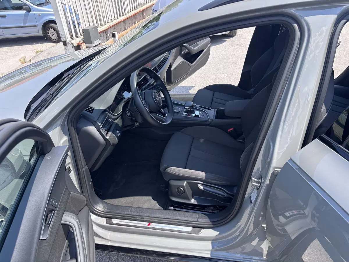 Audi A4 Avant usata a Ancona (9)