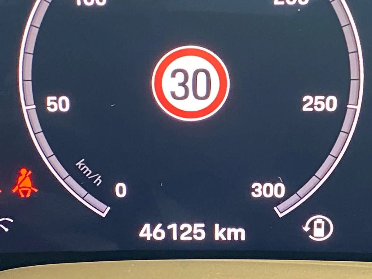 Porsche Taycan usata a Firenze (19)