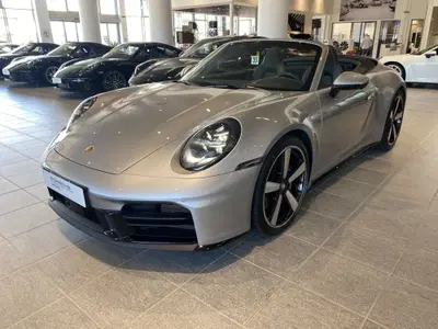 Porsche 911 Cabrio 3.0 Carrera T 394cv del 2025 usata a Firenze