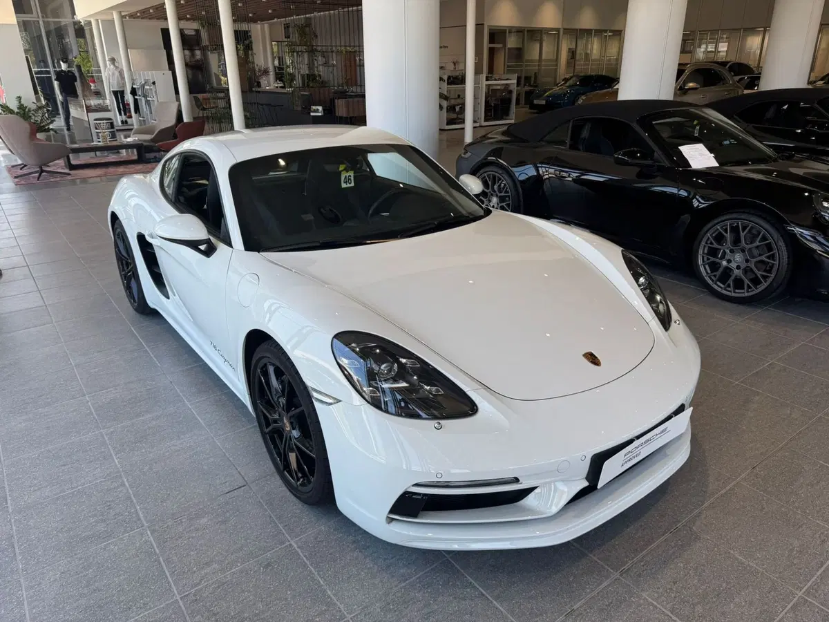 Porsche 718 Cayman  usata a Firenze (12)