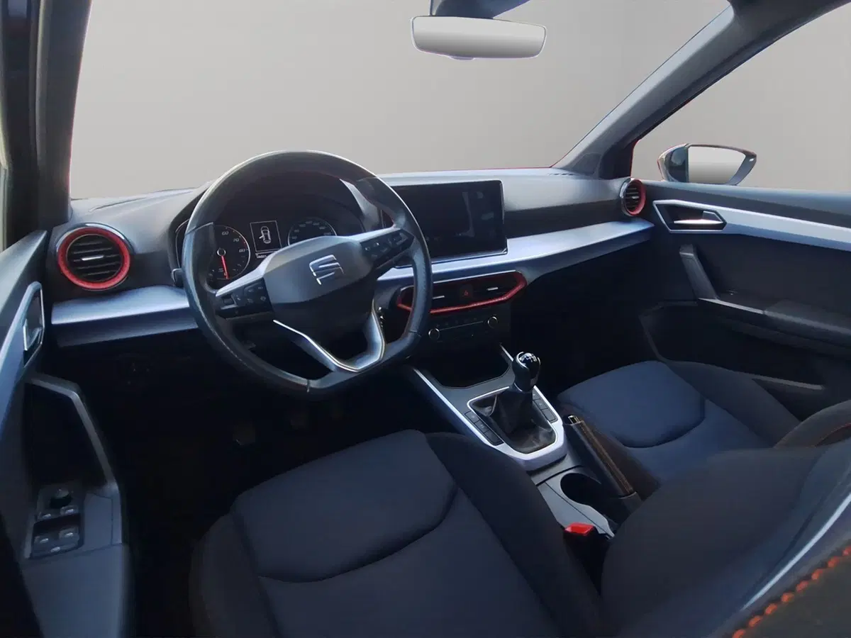 SEAT Arona usata a Macerata (11)