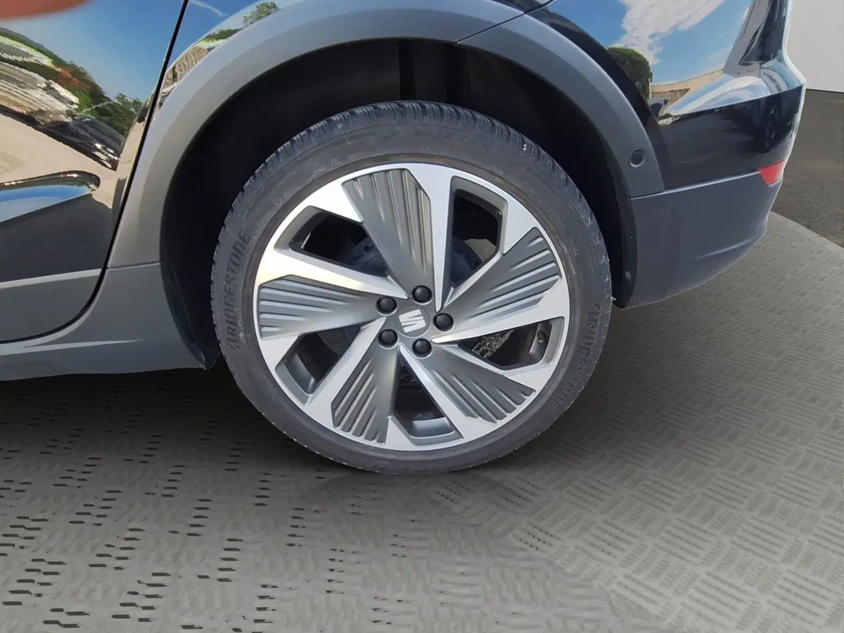 SEAT Arona usata a Macerata (12)