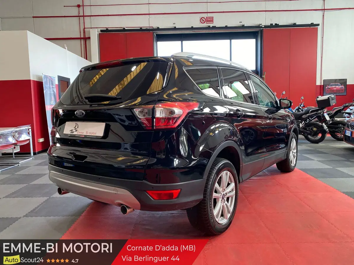 Ford Kuga usata a Monza e Brianza (4)