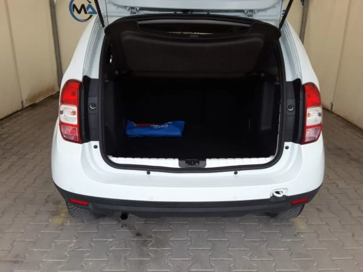 Dacia Duster usata a Firenze (14)