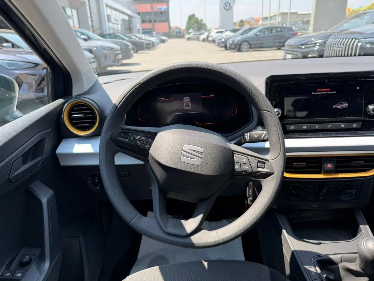 SEAT Ibiza nuova a Lecco (10)