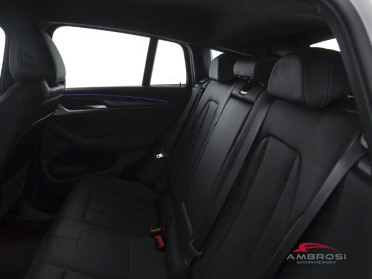 BMW X4 usata a Perugia (10)