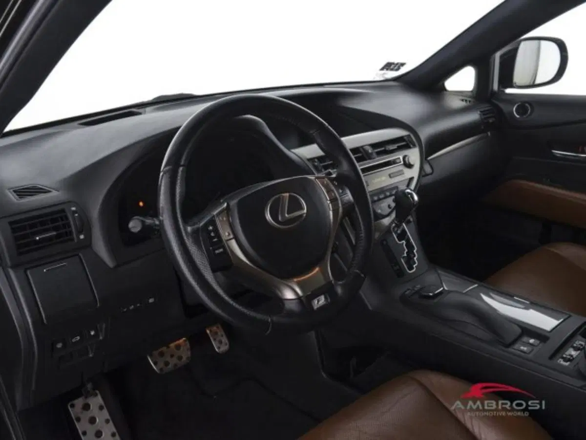 Lexus RX usata a Perugia (8)