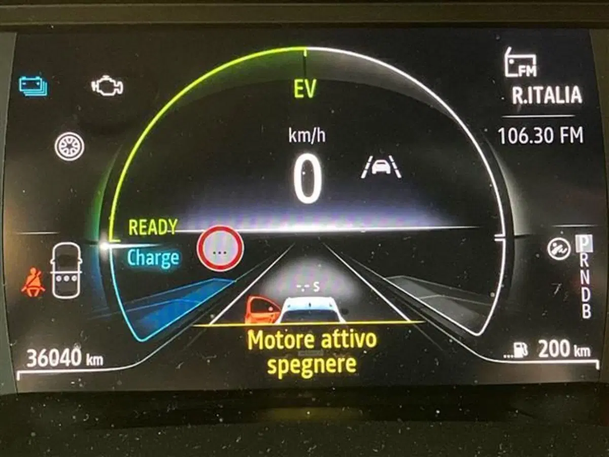 Renault Captur usata a Como (15)