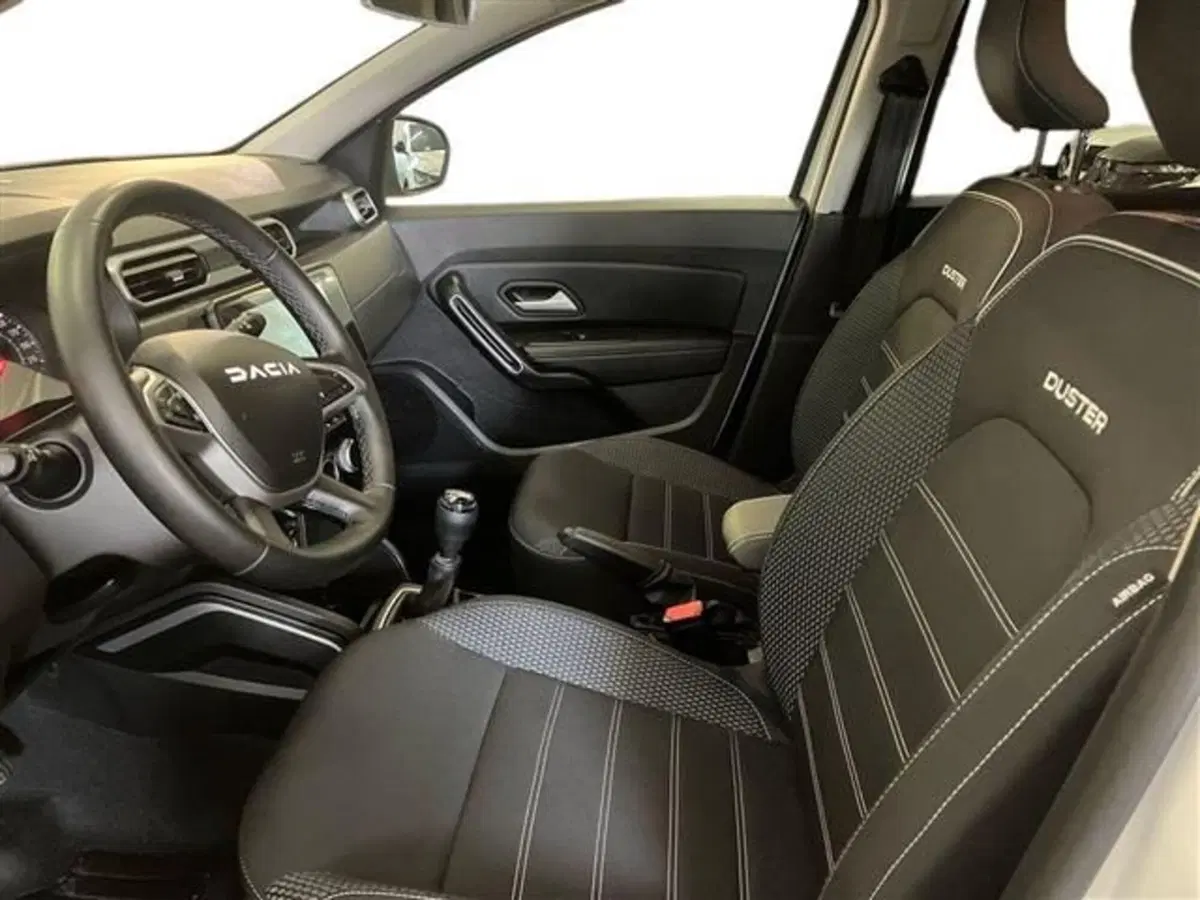 Dacia Duster usata a Como (10)