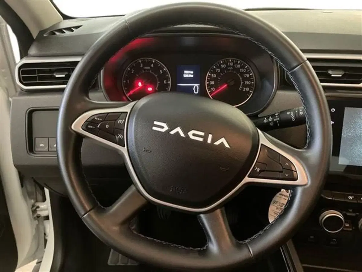 Dacia Duster usata a Como (17)