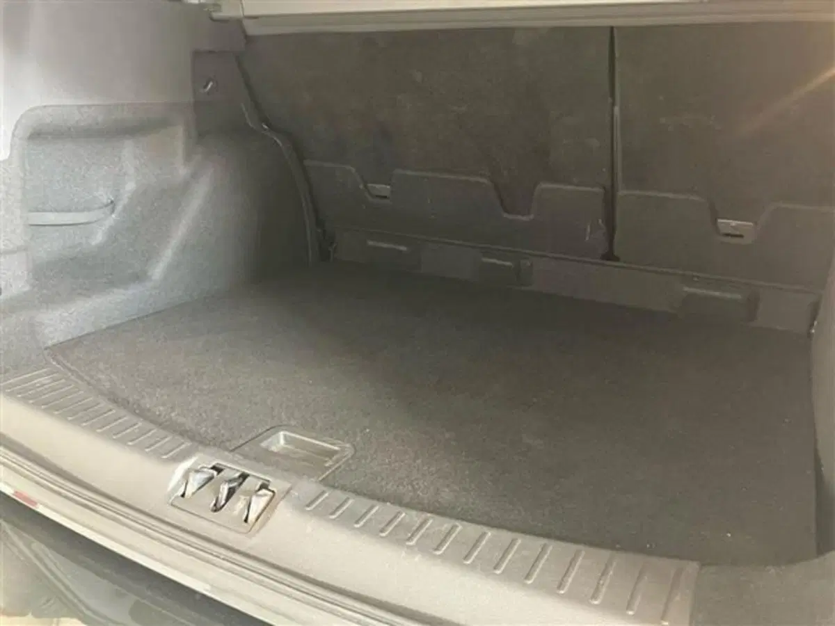 Ford Kuga usata a Como (20)