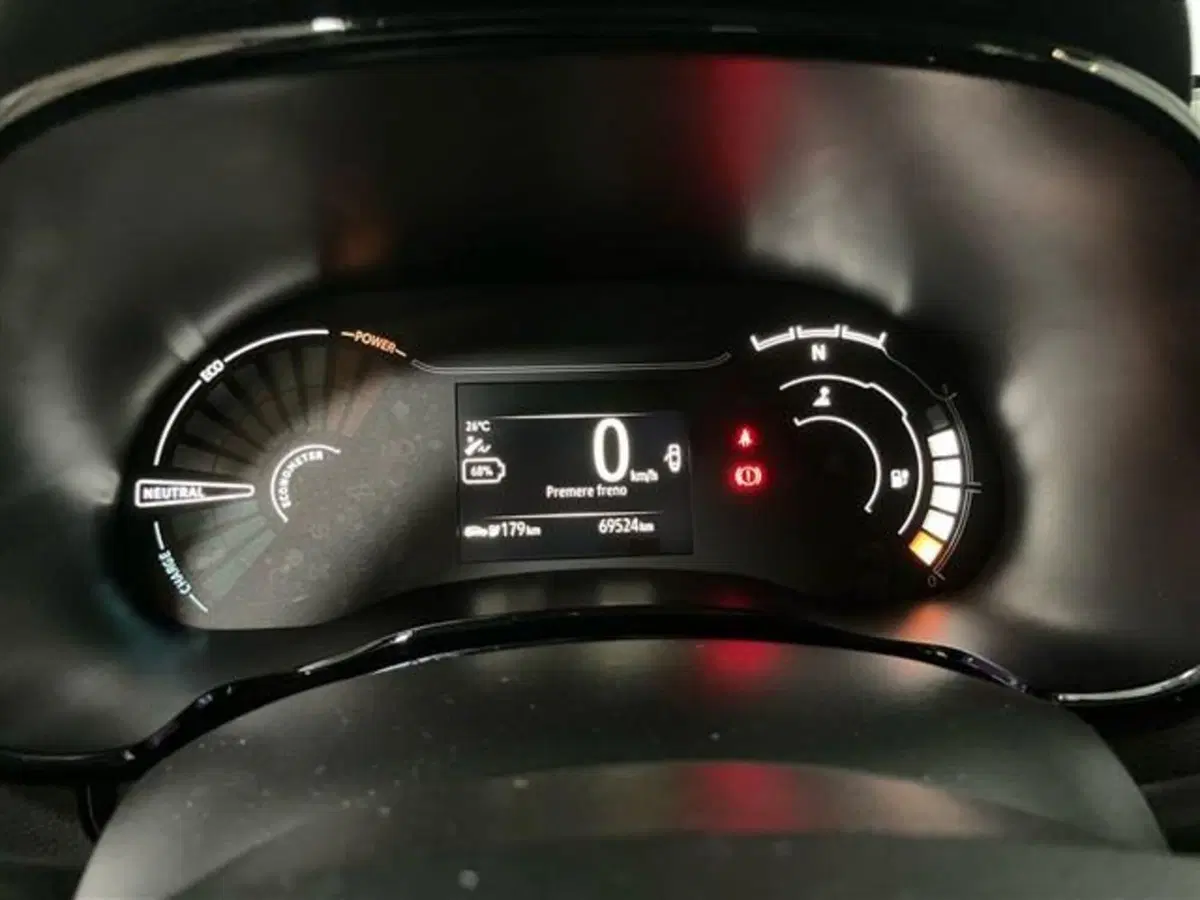 Dacia Spring usata a Como (15)