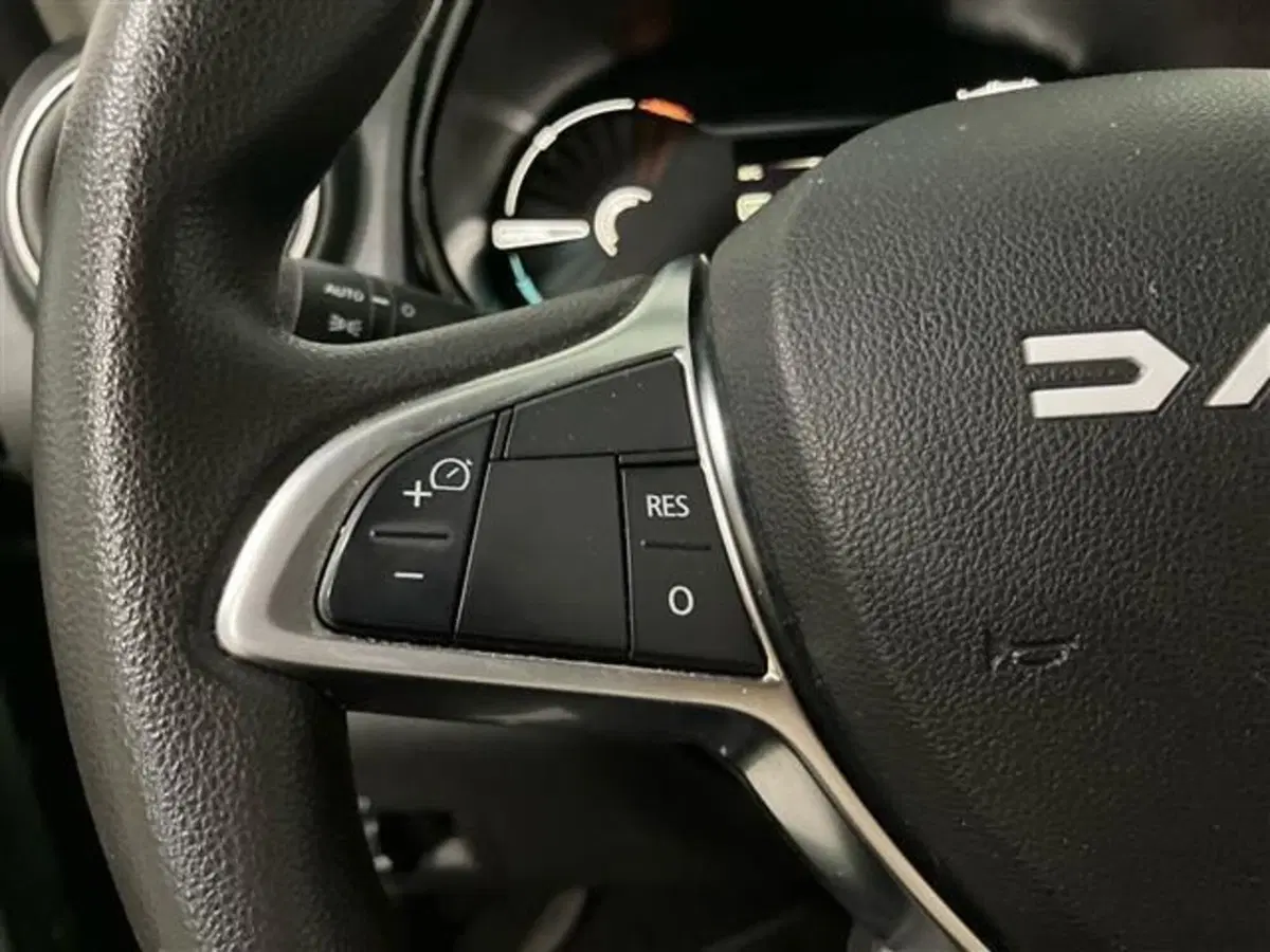 Dacia Spring usata a Como (17)
