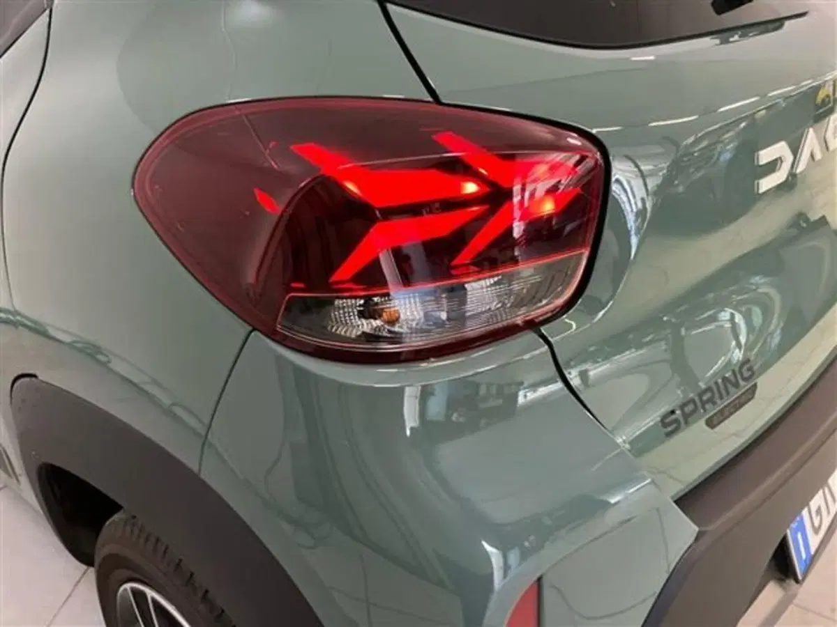 Dacia Spring usata a Como (8)