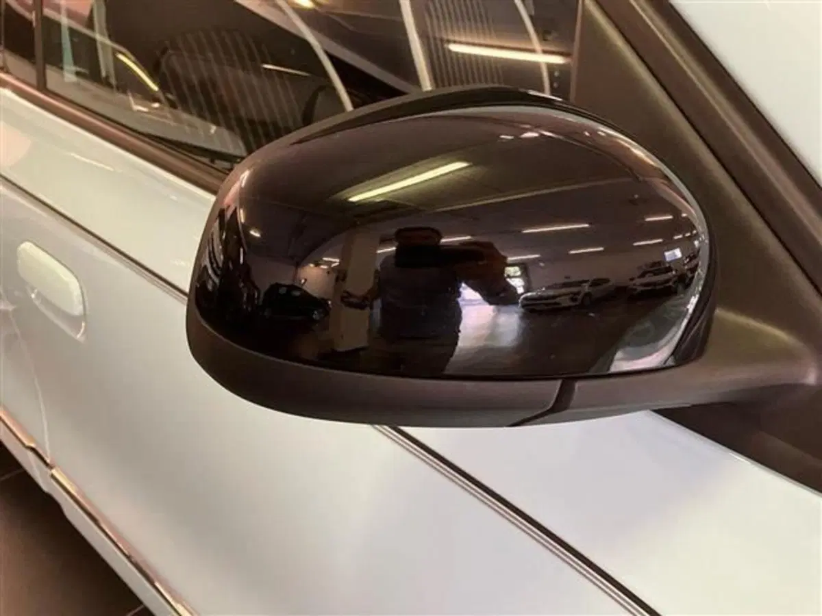 Renault Twingo usata a Como (19)
