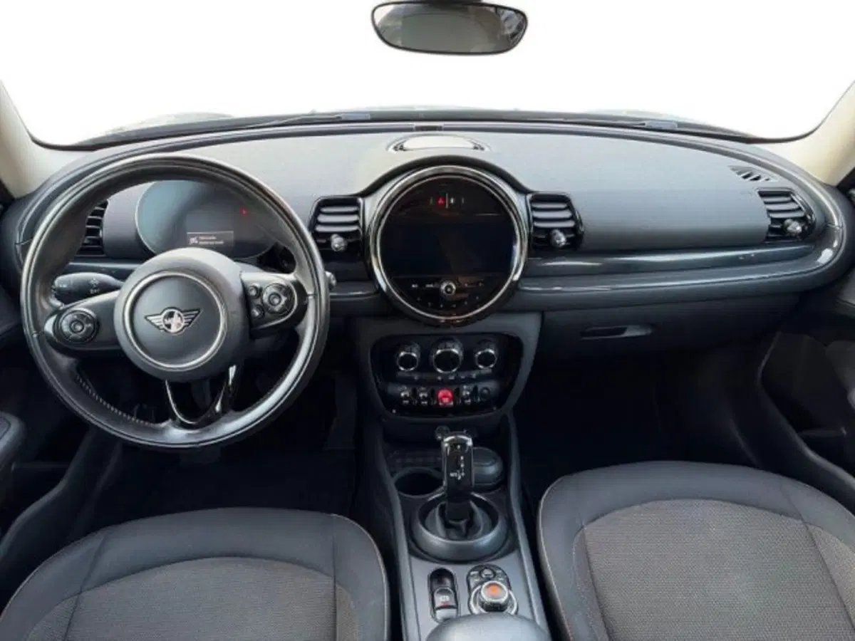 MINI Mini Clubman usata a Lecce (11)