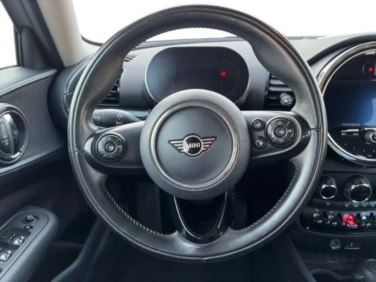 MINI Mini Clubman usata a Lecce (12)