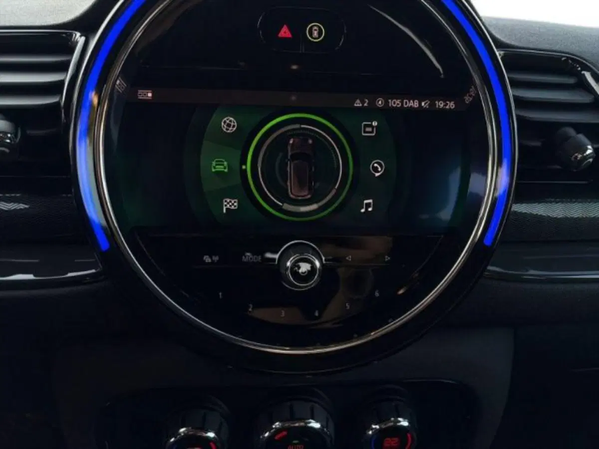 MINI Mini Clubman usata a Lecce (18)