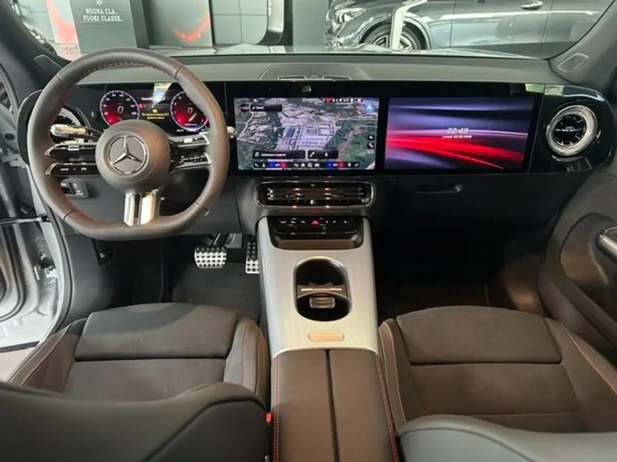 Mercedes-Benz GLB nuova a Potenza (13)