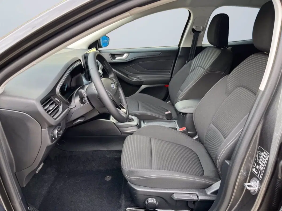 Ford Focus Station Wagon usata a Milano (10)
