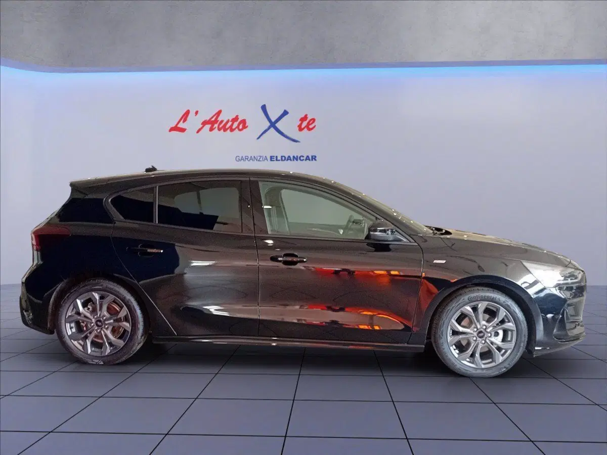 Ford Focus nuova a Milano (5)