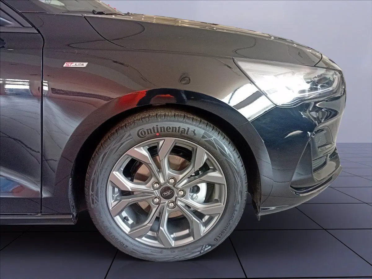 Ford Focus nuova a Milano (8)