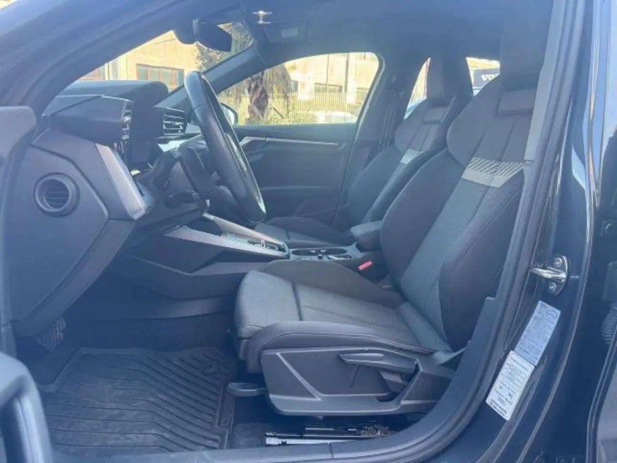 Audi A3 Sportback usata a Savona (11)