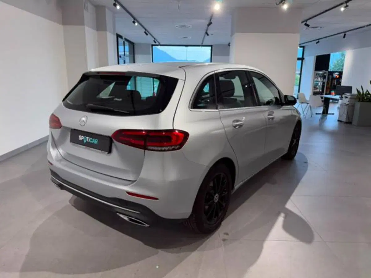 Mercedes-Benz Classe B usata a Salerno (4)