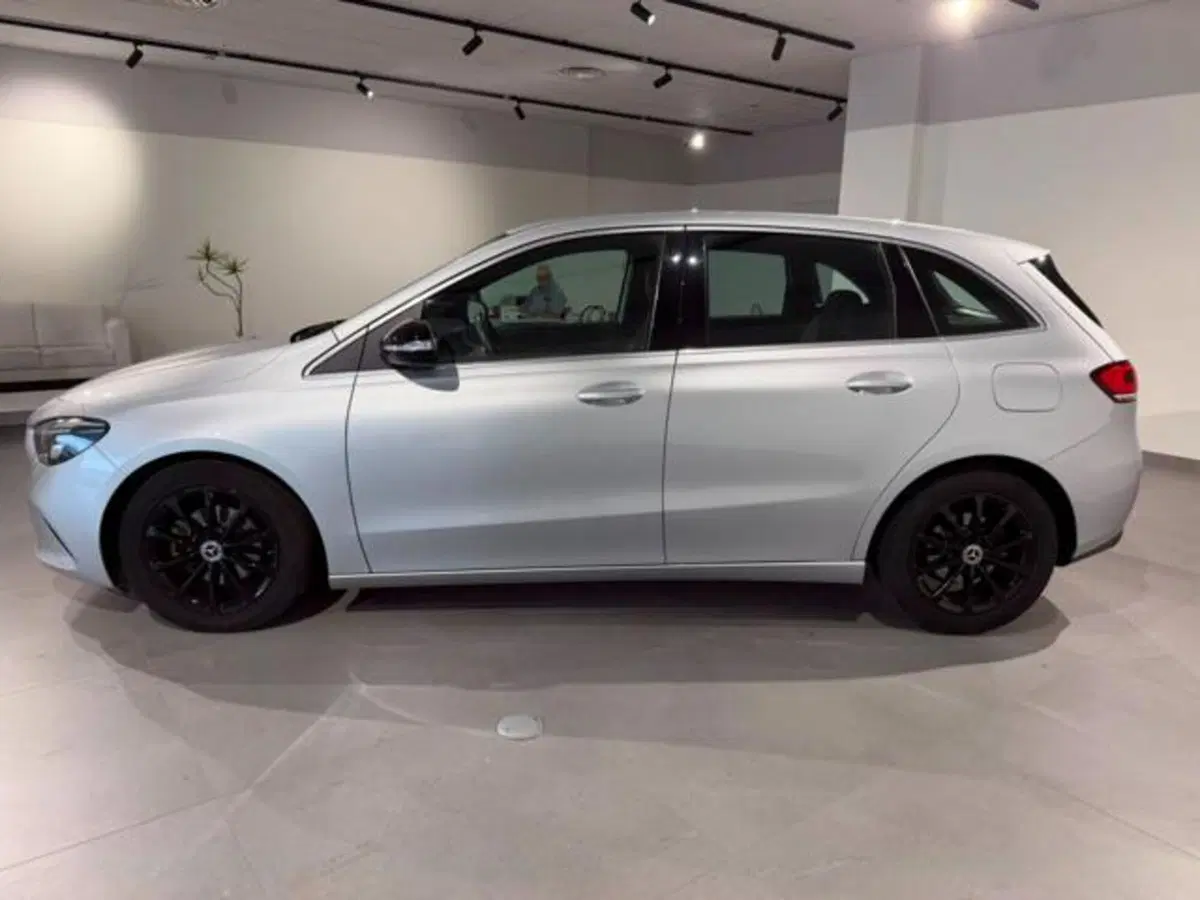 Mercedes-Benz Classe B usata a Salerno (7)