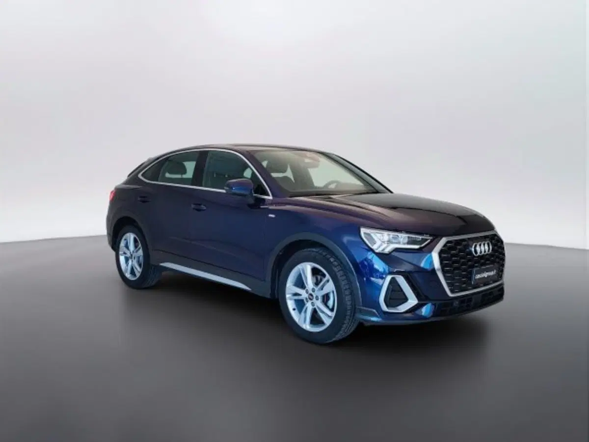 Audi Q3 Sportback usata a Teramo (3)