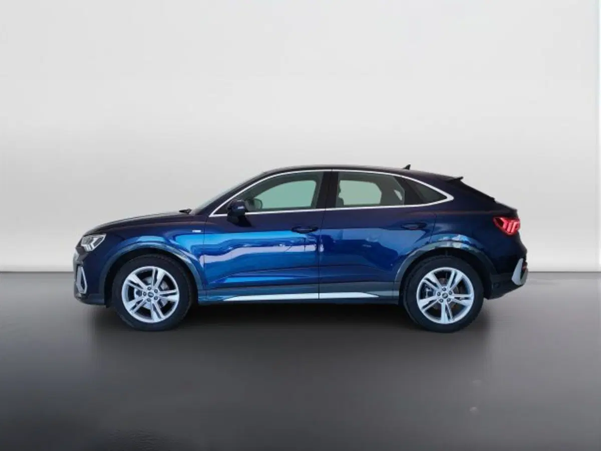 Audi Q3 Sportback usata a Teramo (8)