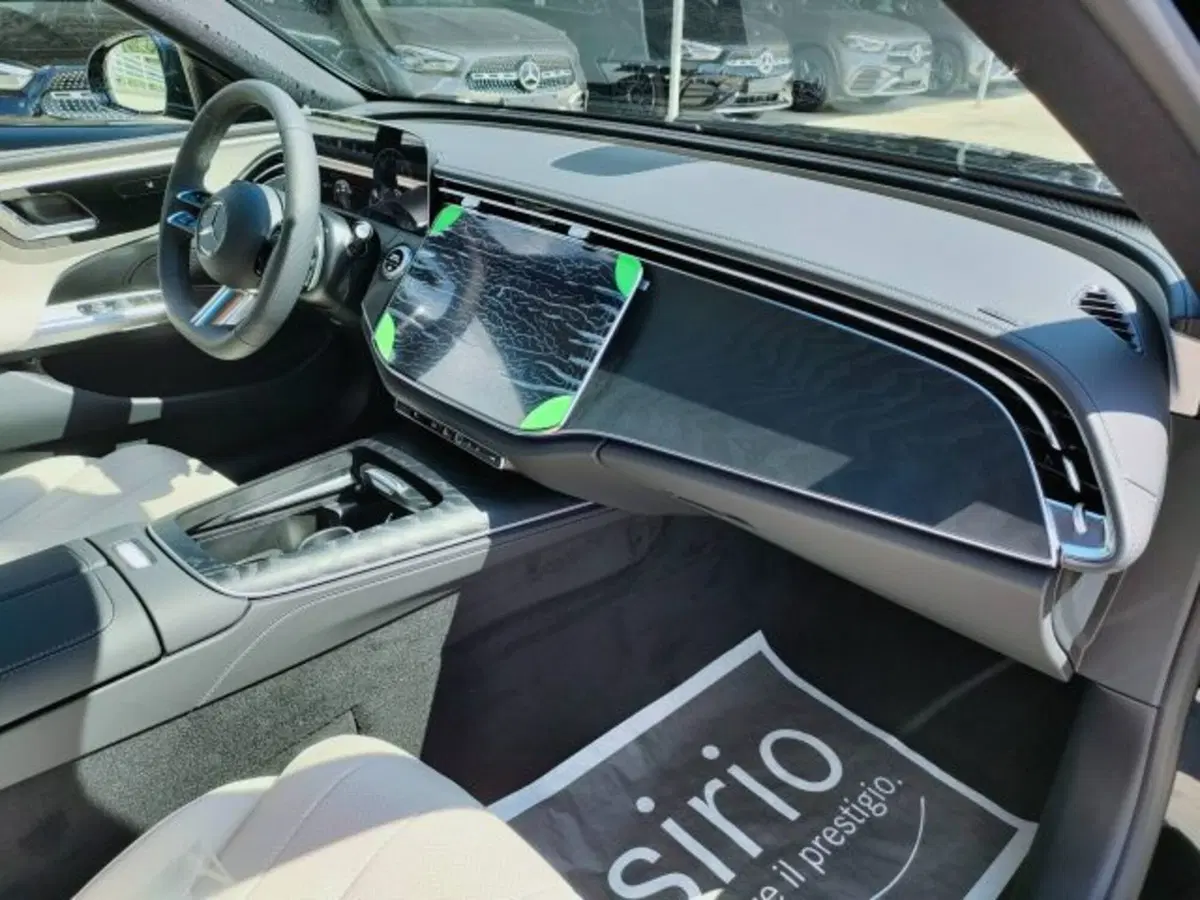 Mercedes-Benz Classe E Station Wagon nuova a Teramo (11)