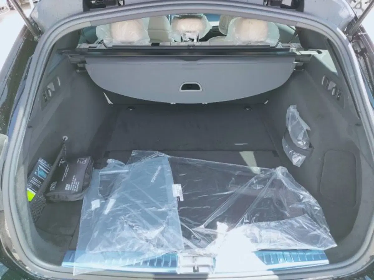 Mercedes-Benz Classe E Station Wagon nuova a Teramo (5)