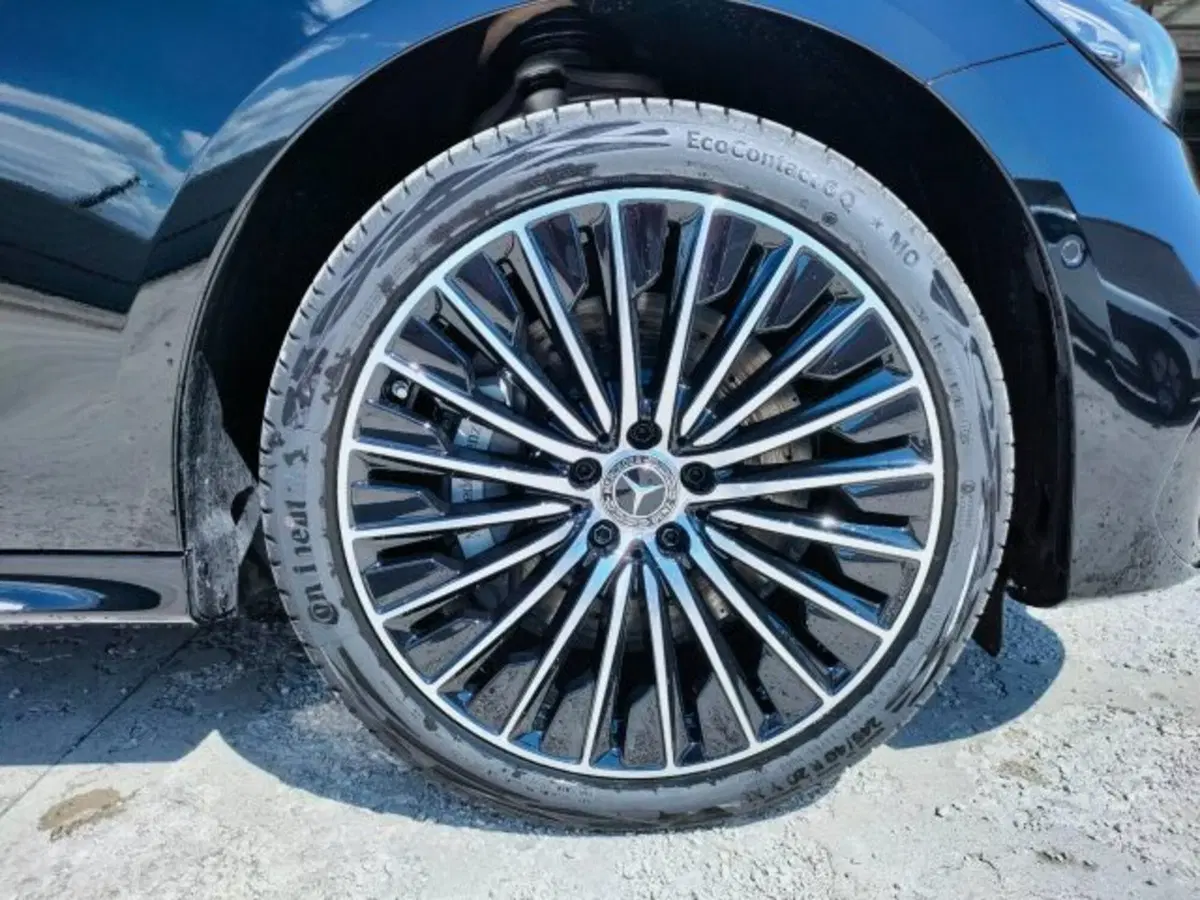 Mercedes-Benz Classe E Station Wagon nuova a Teramo (8)
