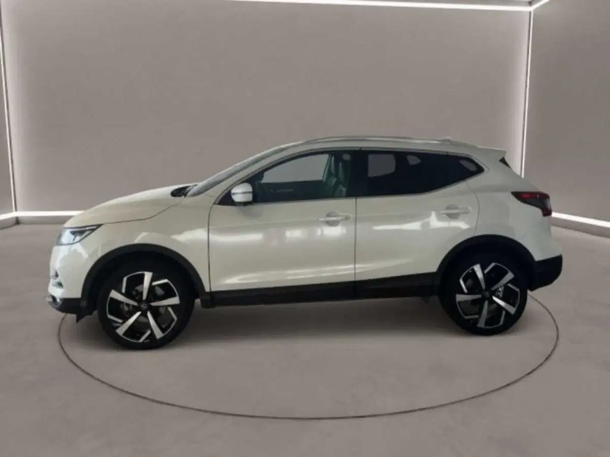 Nissan Qashqai usata a Caltanissetta (3)