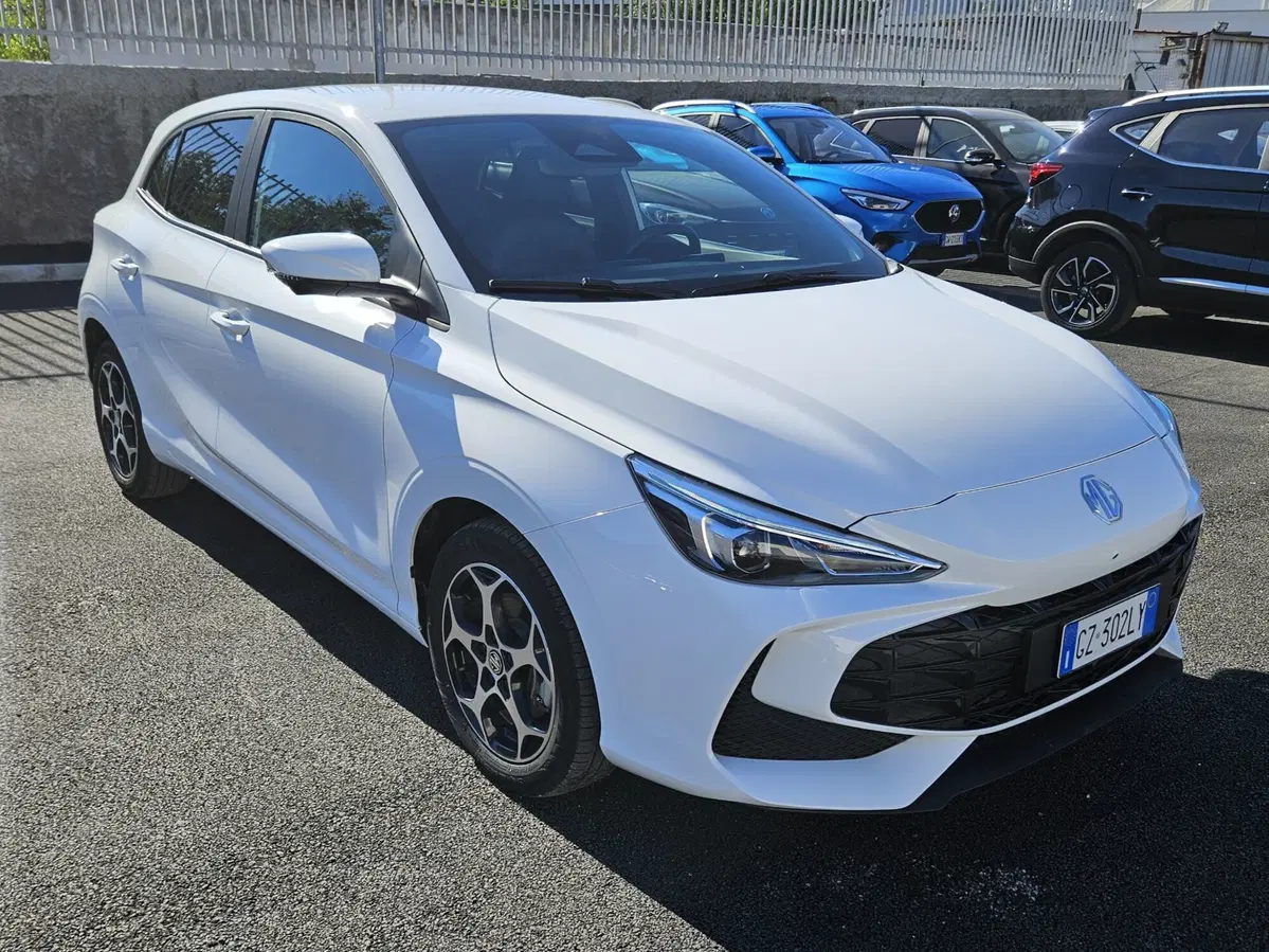 Mg MG3 usata a Napoli (2)