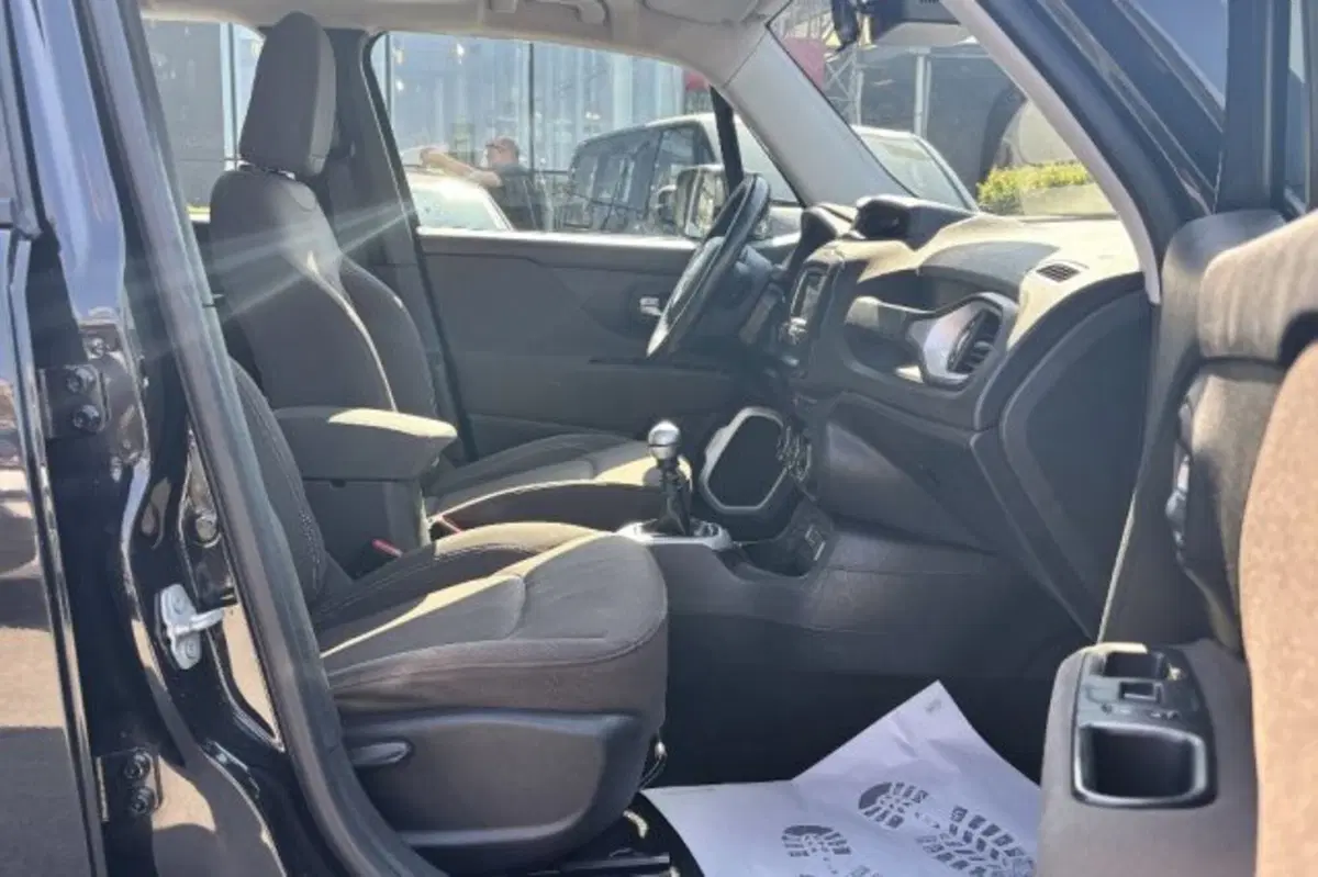 Jeep Renegade usata a Latina (8)