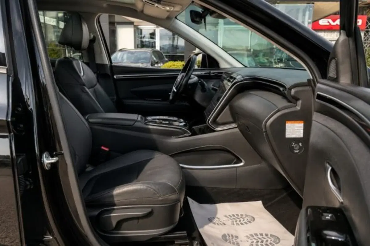 Hyundai Tucson usata a Latina (8)