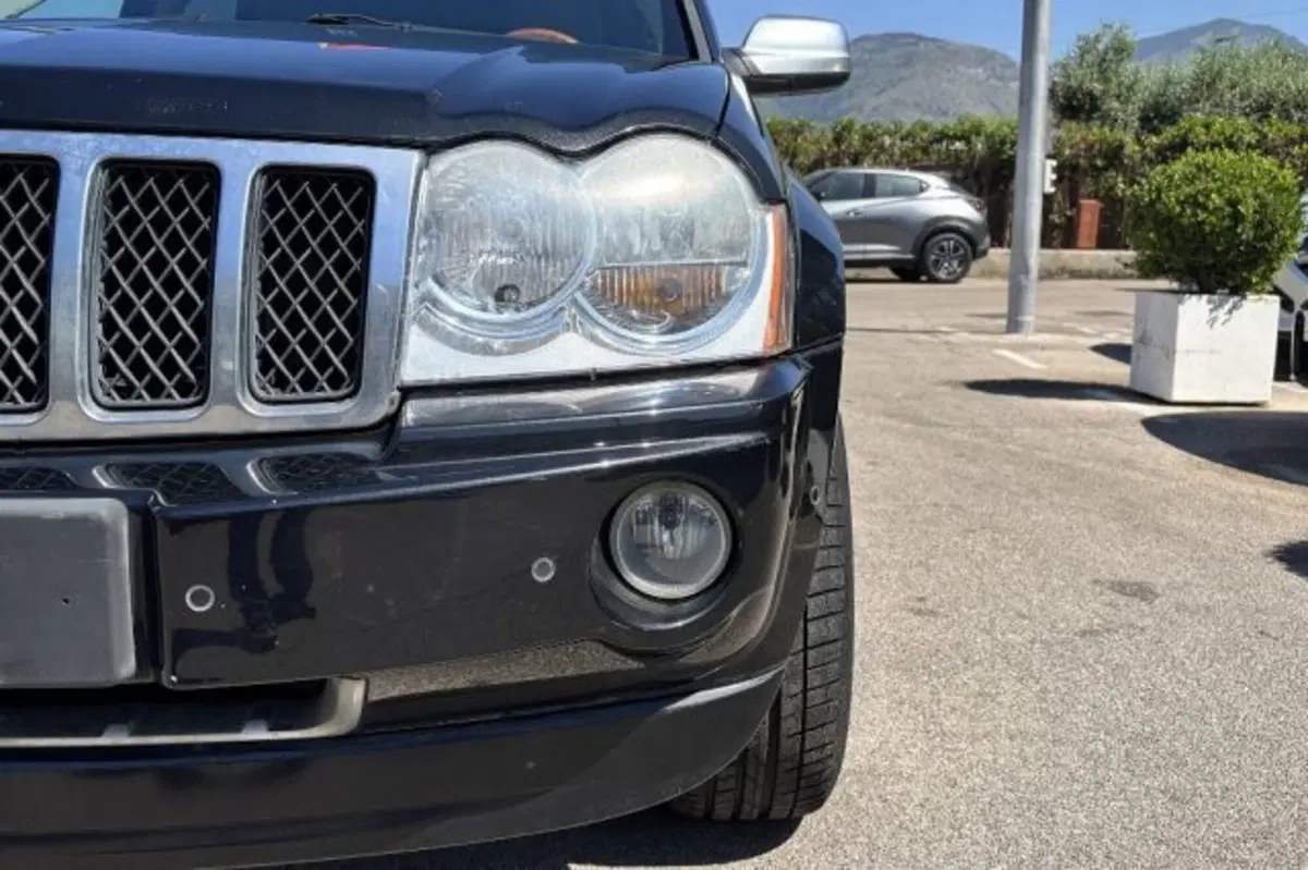 Jeep Grand Cherokee usata a Latina (11)