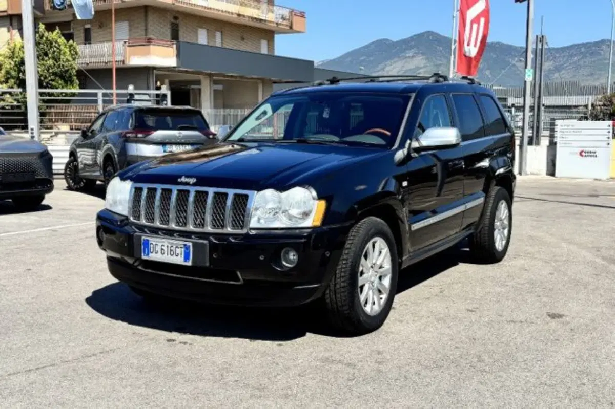 Jeep Grand Cherokee usata a Latina (3)