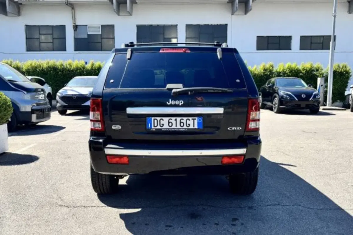 Jeep Grand Cherokee usata a Latina (6)