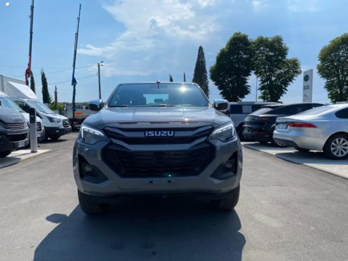 Isuzu D-Max Pick-up nuova a Lucca