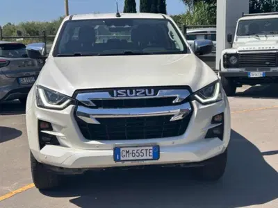 Isuzu D-Max Pick-up 1.9 crew N60 Nitro Sport 4x4 auto del 2023 usata a Massarosa