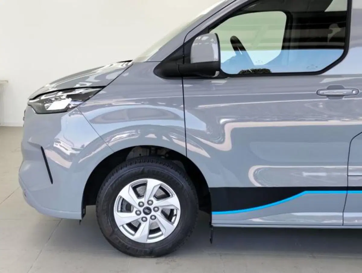 Ford Transit Custom Furgone usata a Como (9)