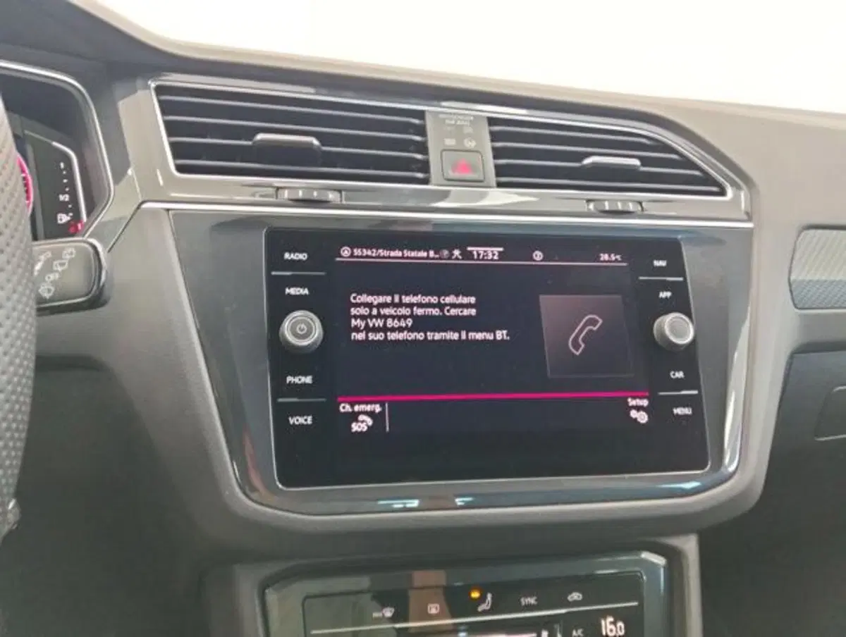 Volkswagen Tiguan usata a Como (18)