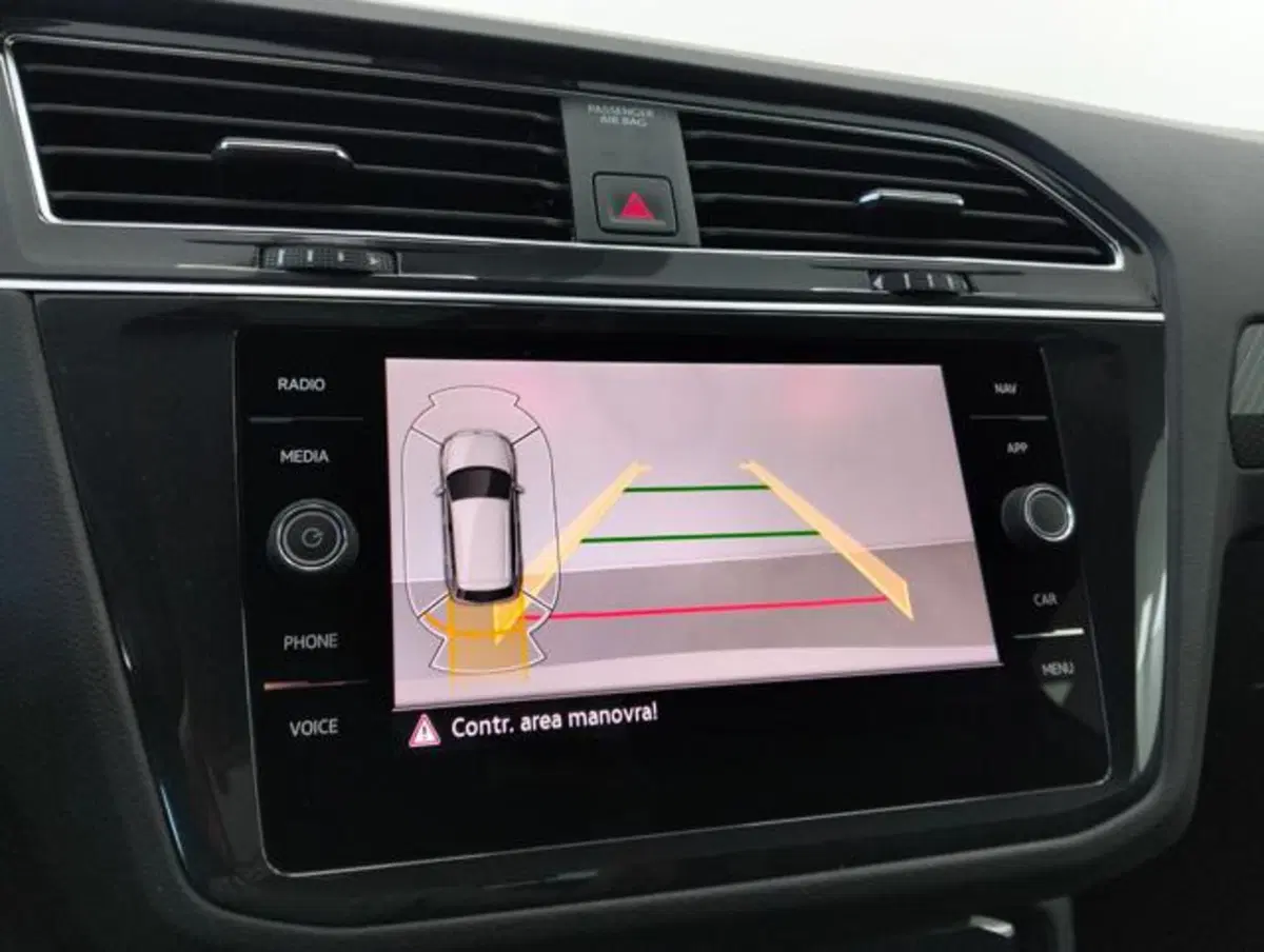 Volkswagen Tiguan usata a Como (19)