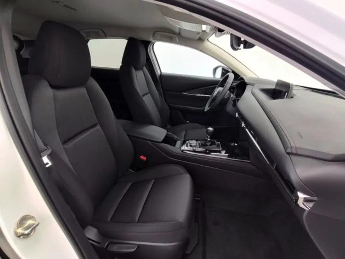 Mazda CX-30 nuova a Como (3)