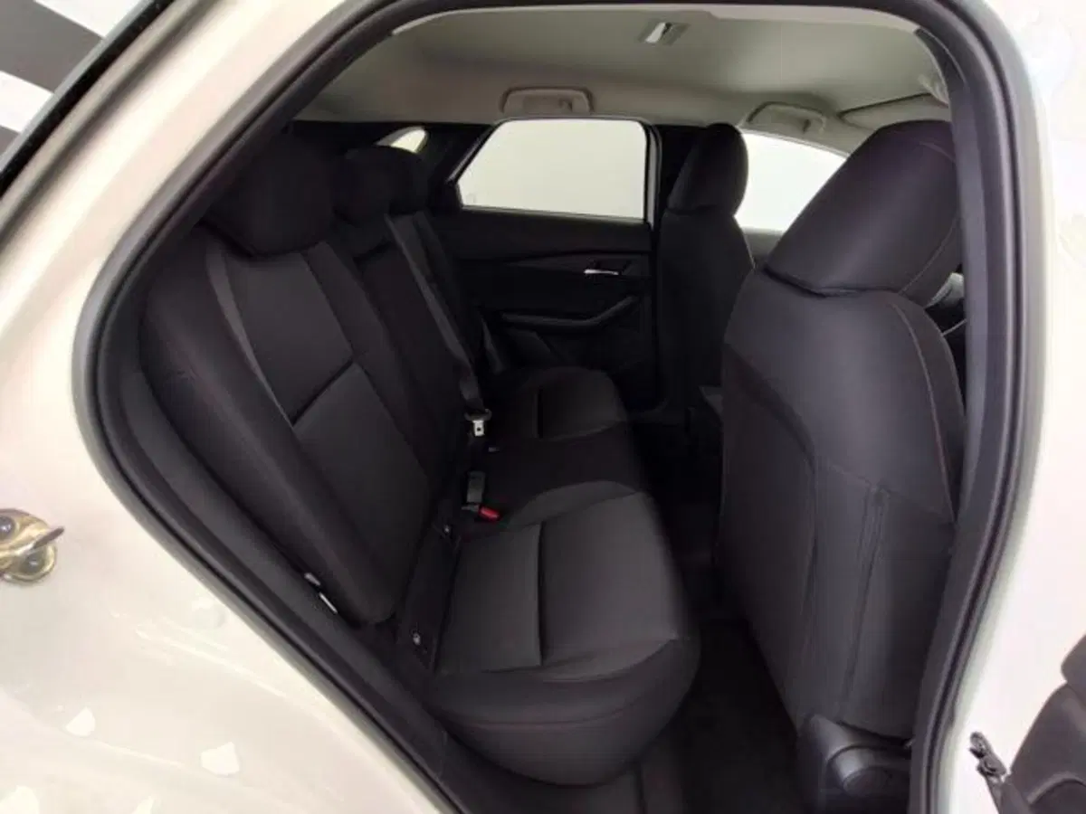 Mazda CX-30 nuova a Como (5)