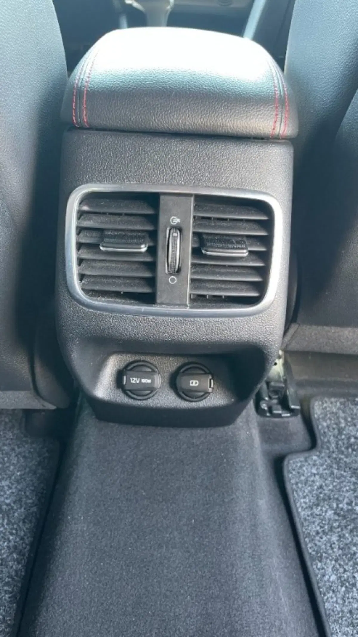 Kia Optima Sport Wagon usata a Novara (18)